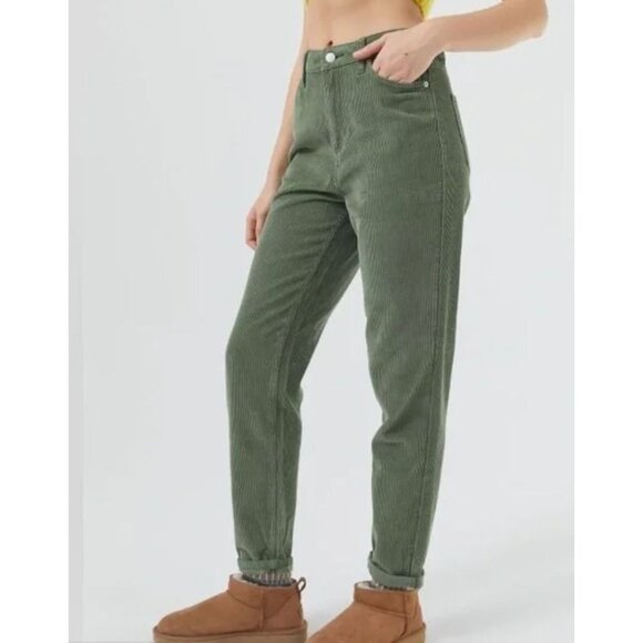 BDG URBAN OUTFITTERS high rise mom cord pants in forest green size 27 - Picture 1 of 7